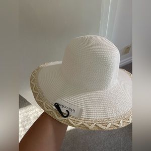 La Vie En Rose sun hat